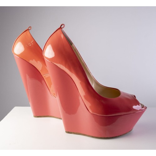 wedge shoes